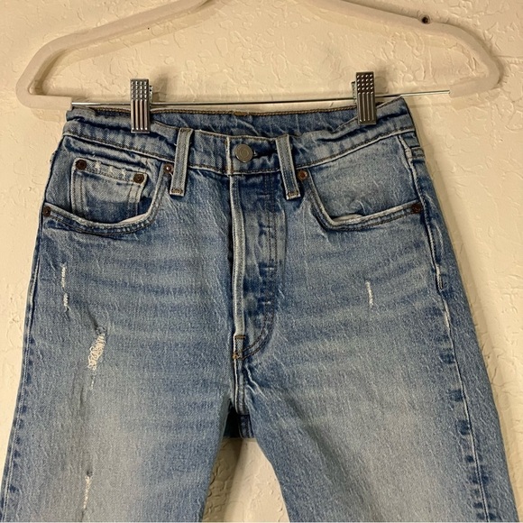 Levi’s 501 Distressed High Waisted Skinny Jeans in Post Modern Blues - Picture 4 of 12